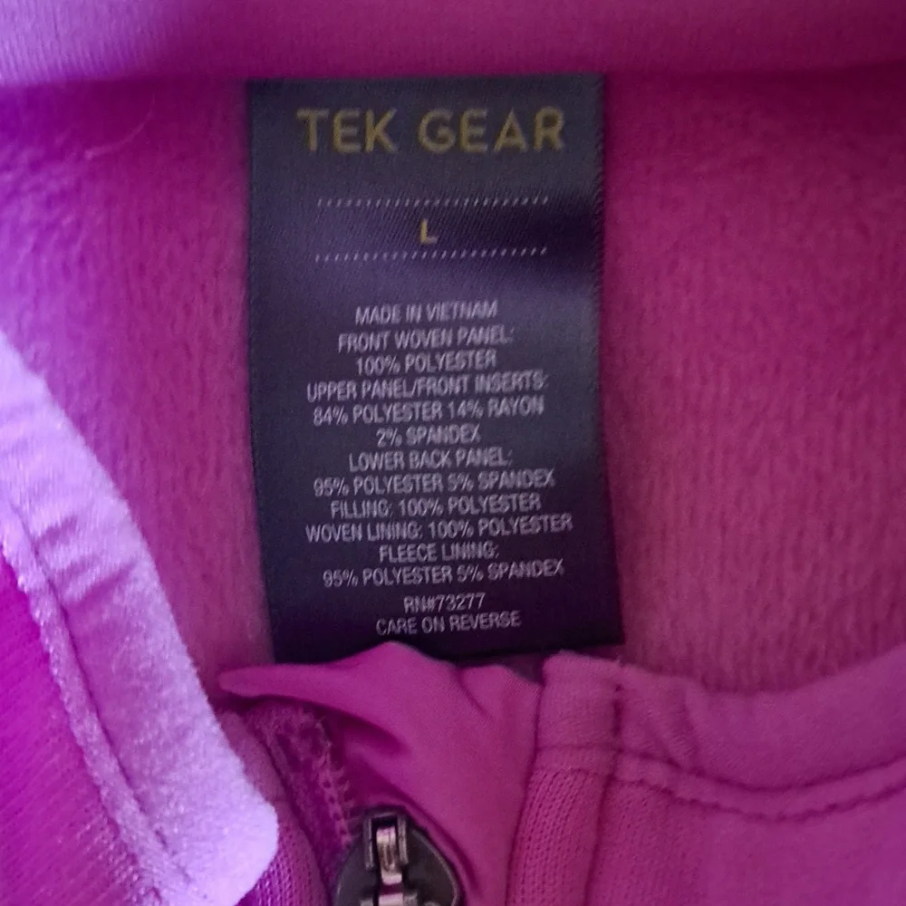 Woman's winter vest size large. New with tags. TEK GEAR - Picture 2 of 7